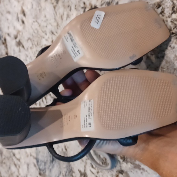 NEW Schutz Ully black Heeled leather sandals 9.5 women's $195 - Picture 4 of 5